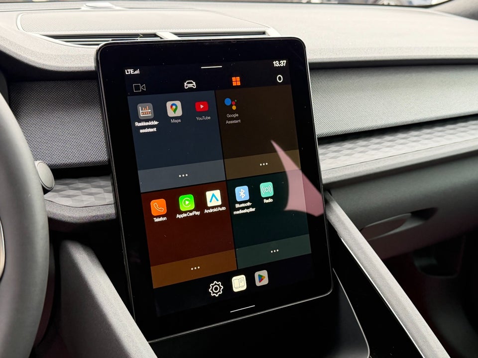 Polestar 2 Standard Range 5d