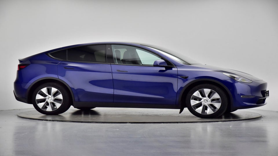 Tesla Model Y Long Range AWD 5d