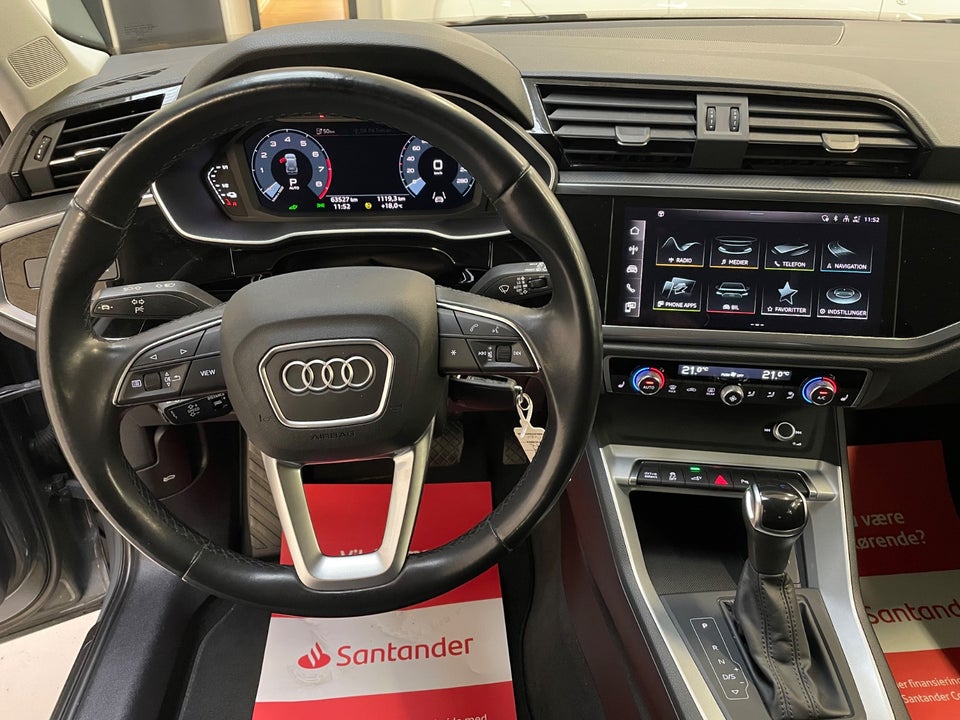 Audi Q3 45 TFSi e Attitude plus S-tr. 5d