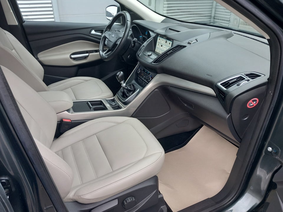 Ford Kuga 1,5 SCTi 150 Titanium 5d