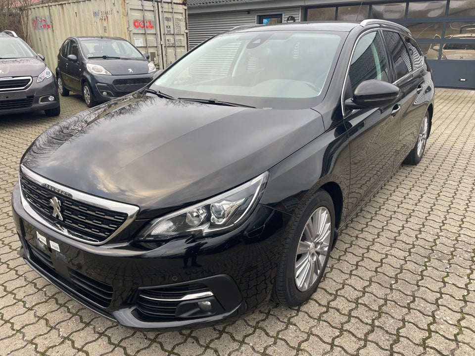 Peugeot 308 1,6 BlueHDi 120 Allure Sky SW EAT6 5d