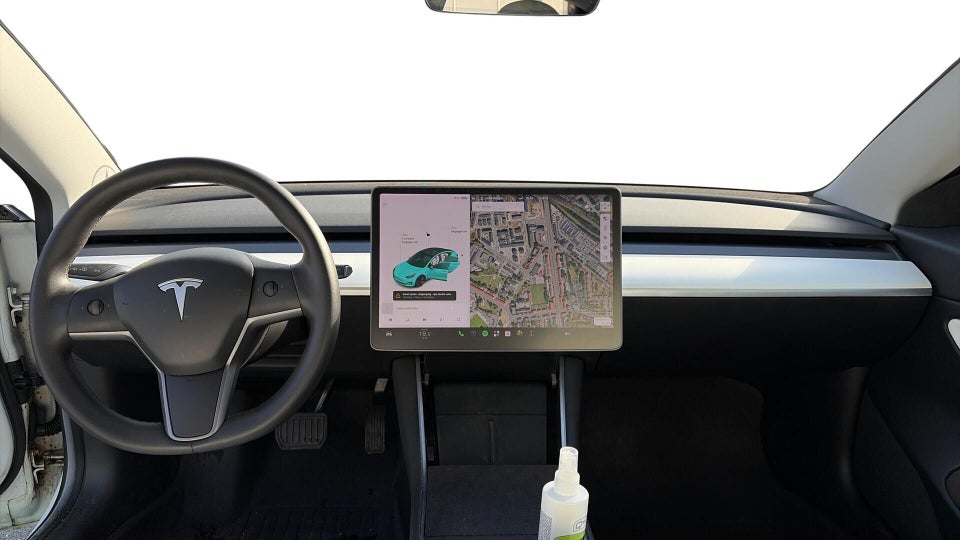Tesla Model 3 Standard Range+ RWD 4d