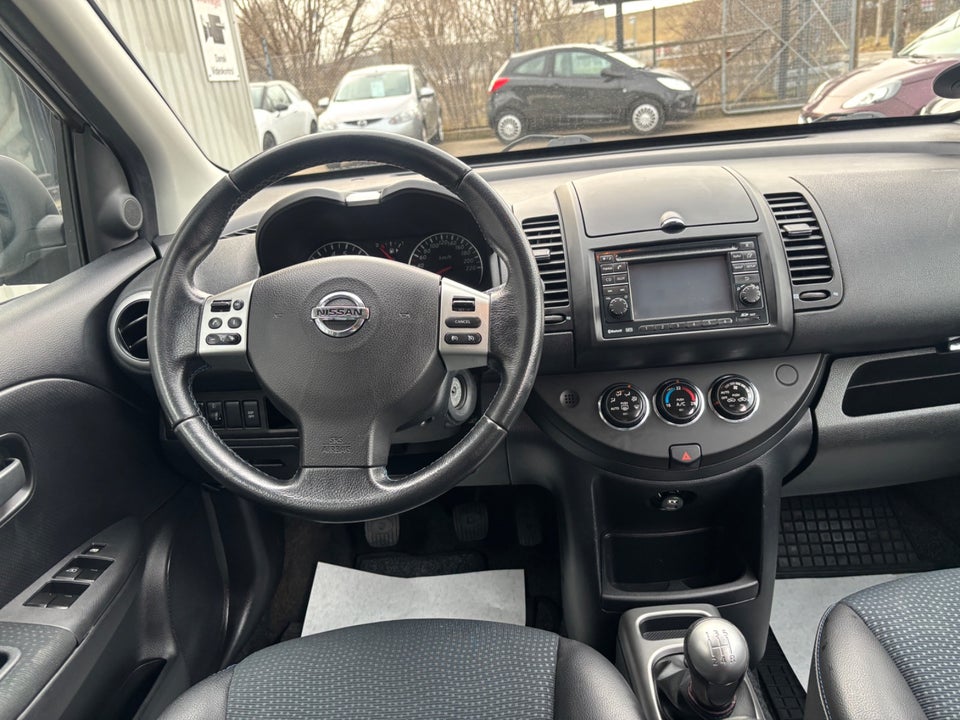 Nissan Note 1,4 Tekna 5d