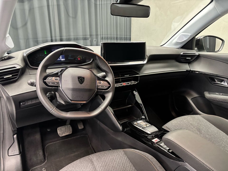 Peugeot e-208 50 Style 5d