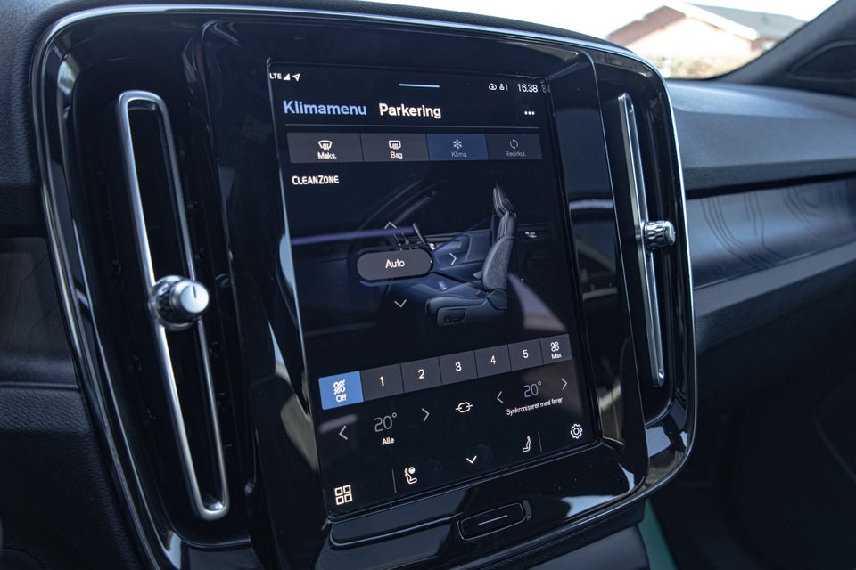 Volvo XC40 P6 ReCharge Ultimate 5d