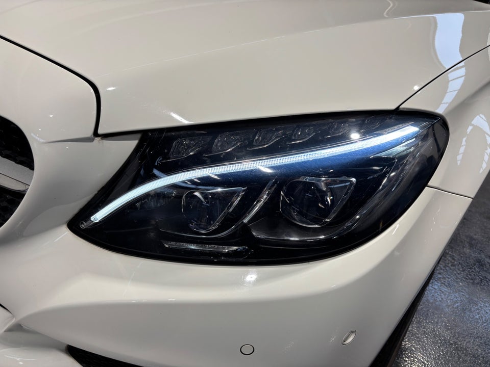 Mercedes C200 2,0 Cabriolet aut. 2d