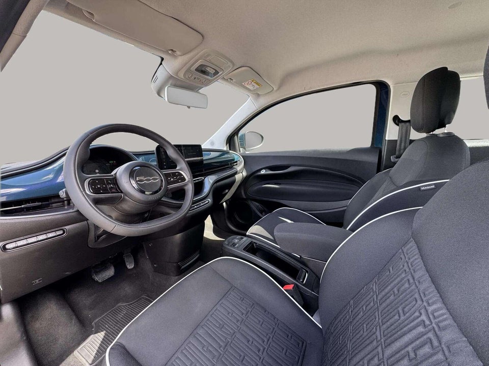 Fiat 500e 42 Icon 3d