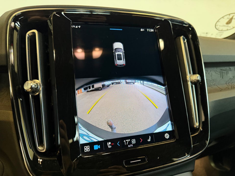 Volvo XC40 P6 ReCharge Plus 5d