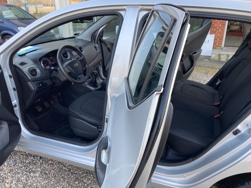 Hyundai i10 1,0 Life 5d