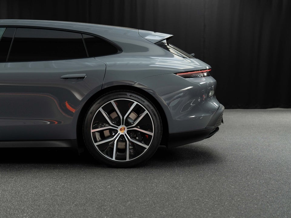 Porsche Taycan Performance+ Sport Turismo 5d