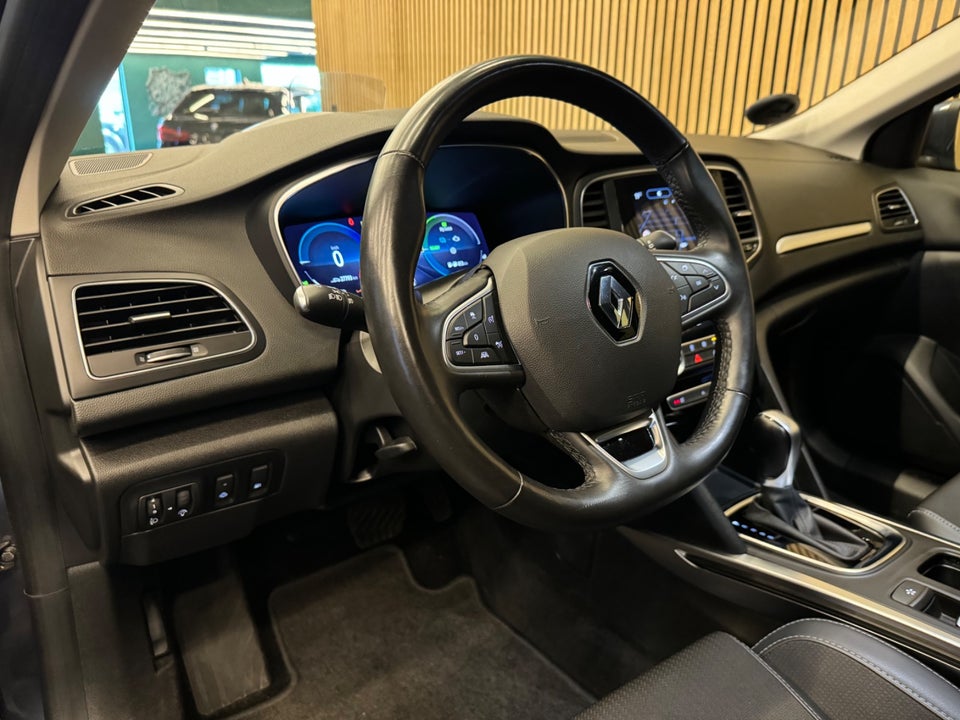 Renault Megane IV 1,6 E-Tech Intens Sport Tourer 5d