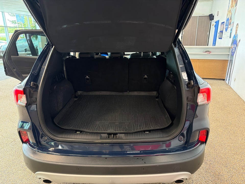 Ford Kuga 2,5 PHEV Titanium CVT 5d