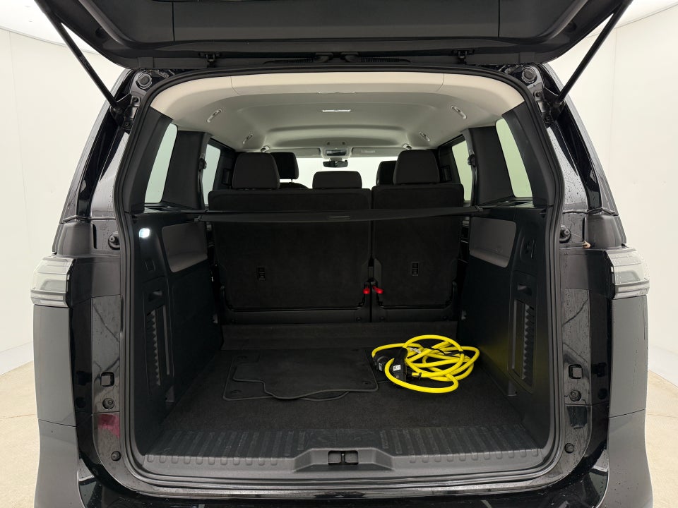 VW ID.Buzz 77 Pro SWB 5d