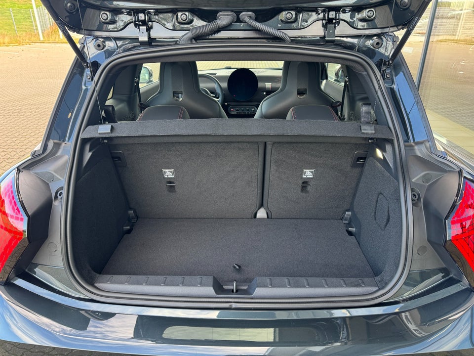 MINI Cooper SE JCW Trim XL 3d