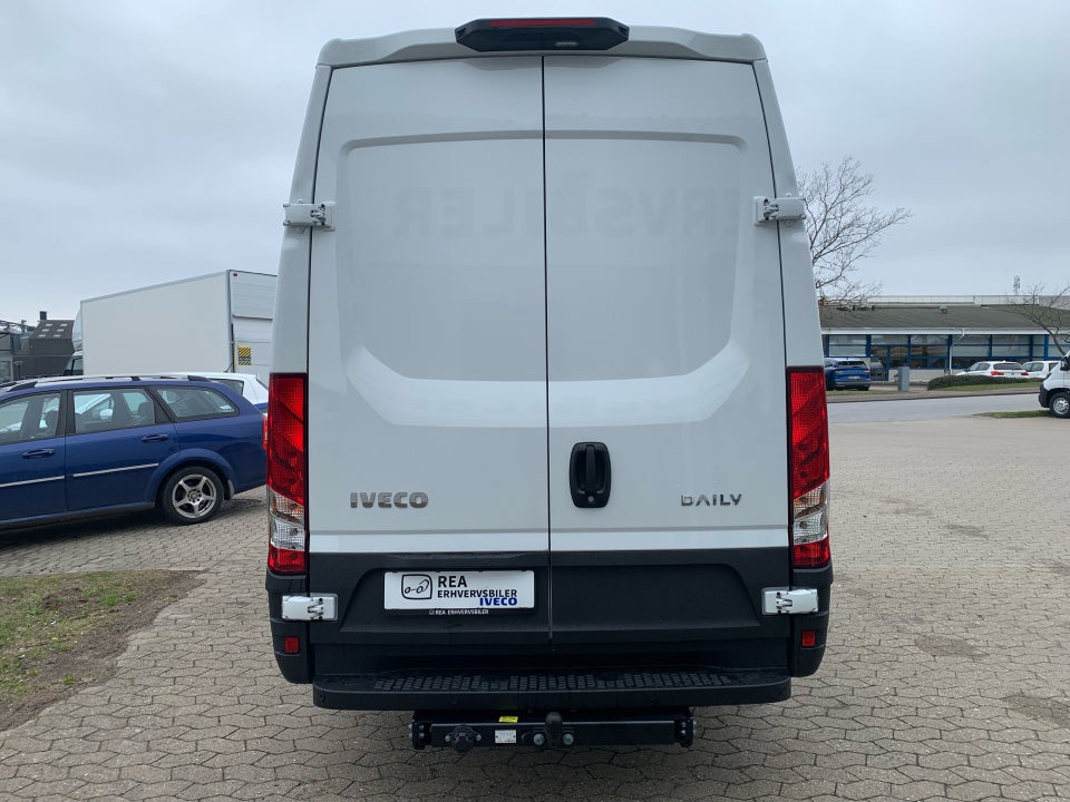 Iveco Daily 3,0 35S18 12m³ Van AG8