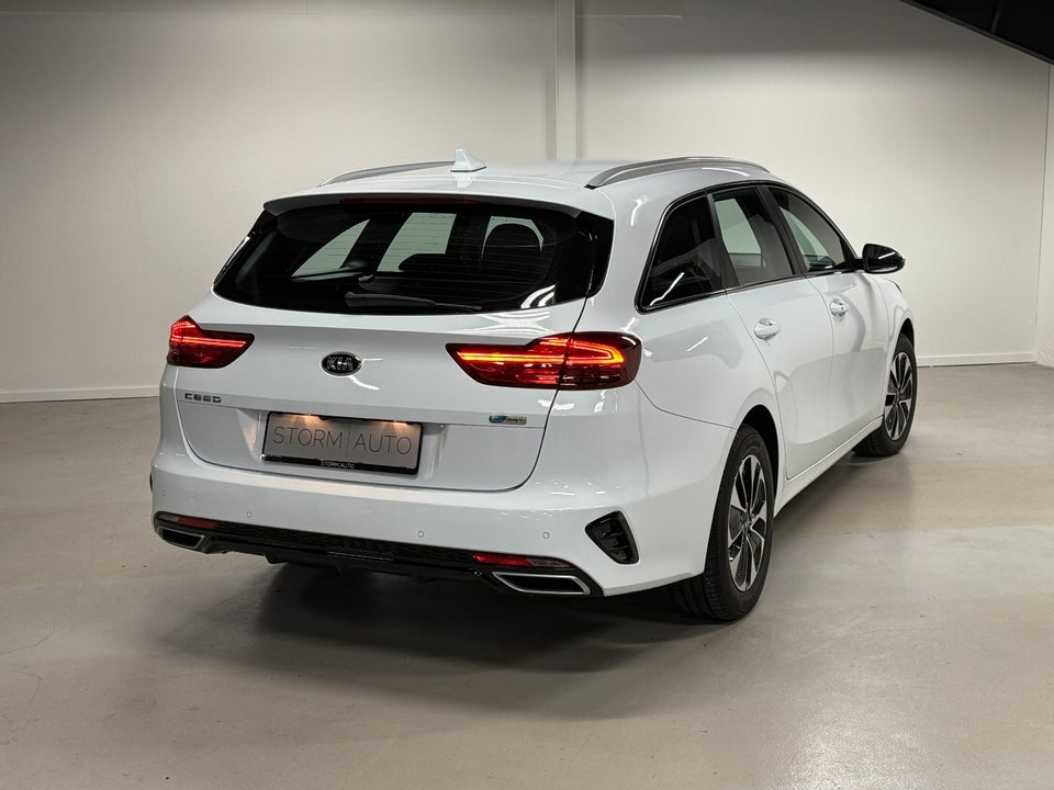 Kia Ceed 1,6 PHEV Prestige SW DCT 5d