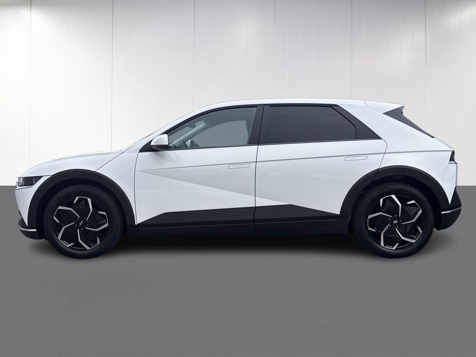 Hyundai Ioniq 5 77 Essential 5d