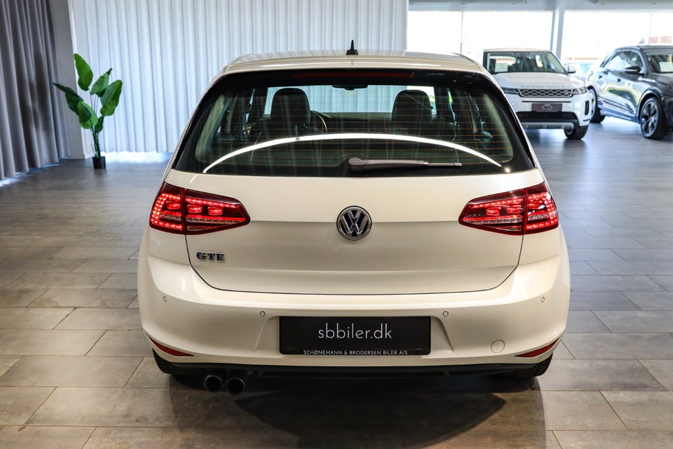 VW Golf VII 1,4 GTE DSG 5d