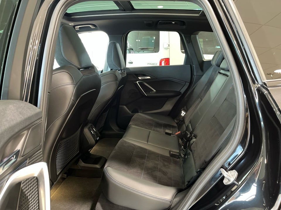 BMW iX1 eDrive20 M-Sport 5d