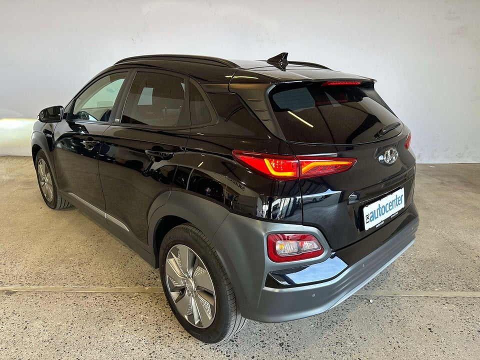 Hyundai Kona 64 EV Premium 5d