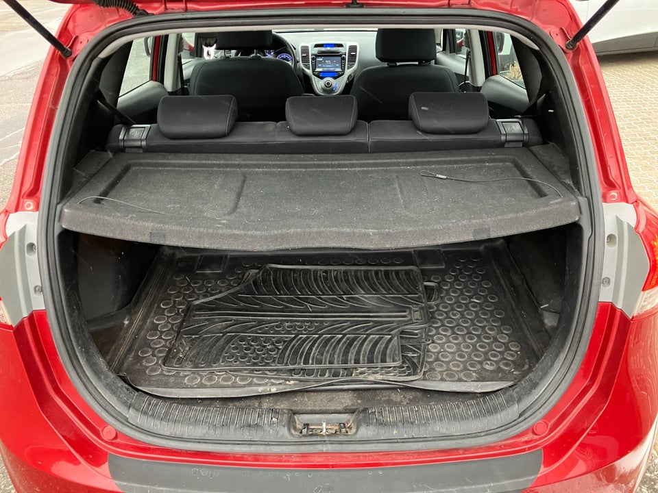 Hyundai ix20 1,4 CVVT Premium 5d