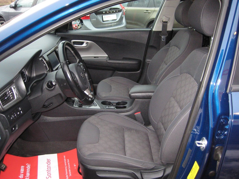 Kia Niro 1,6 HEV Attraction DCT Van 5d