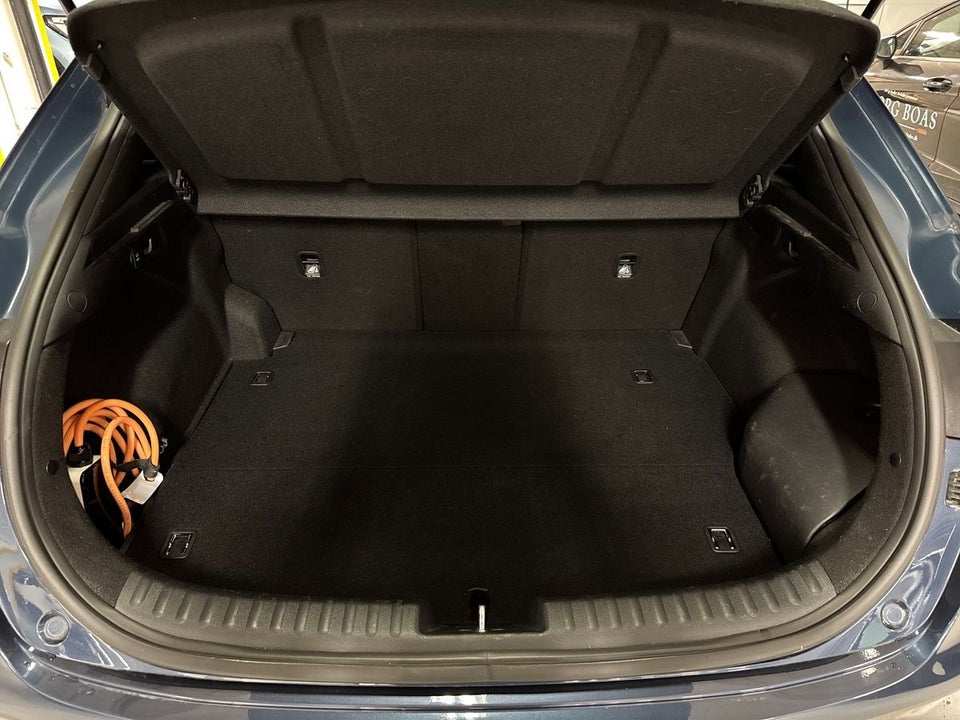 Kia XCeed 1,6 PHEV Upgrade Intro DCT 5d