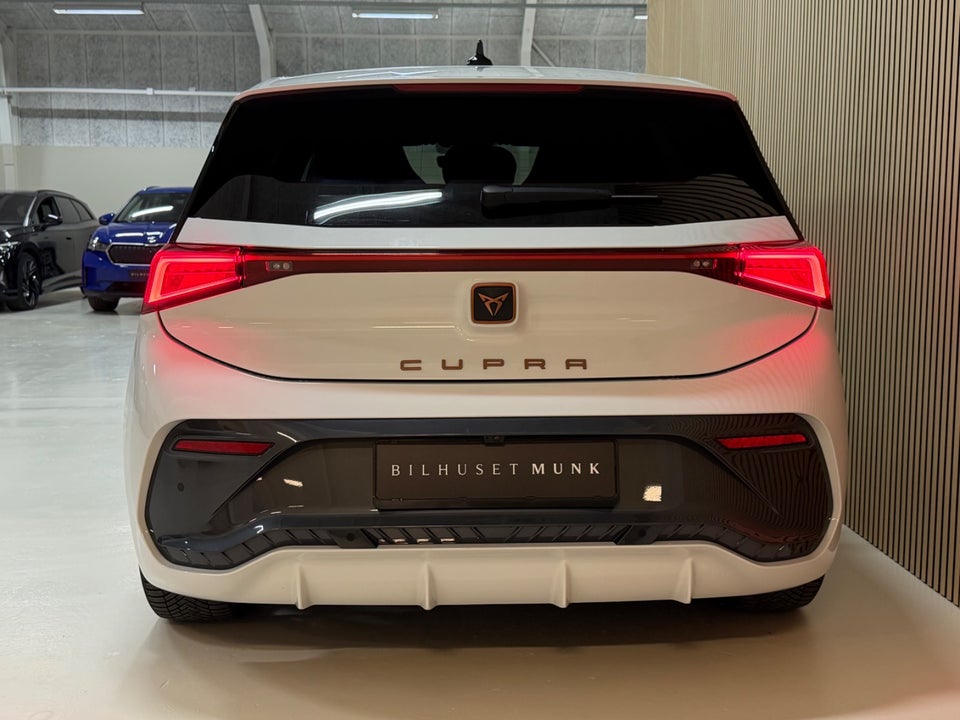 Cupra Born 58 Dinamica Pack High 5d