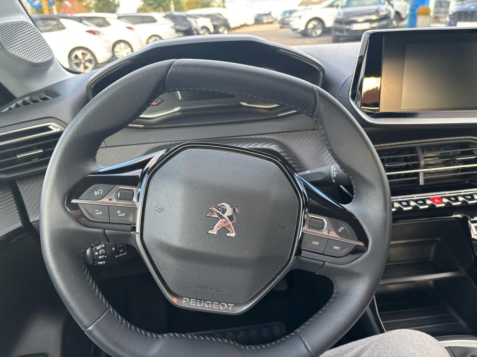 Peugeot 208 1,2 PureTech 75 Drive 5d