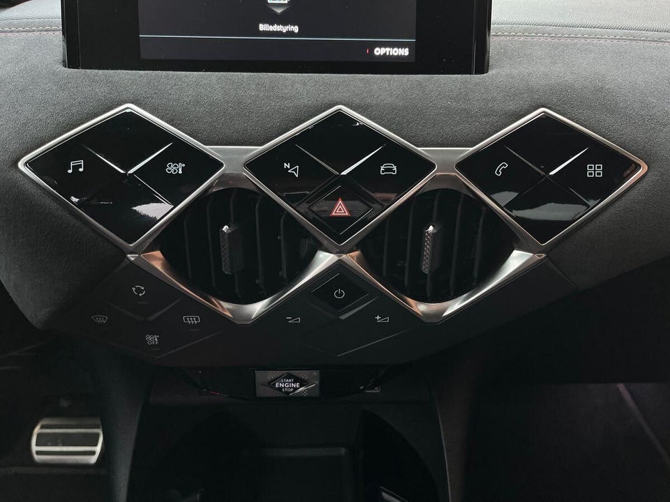 DS DS 3 CrossBack 50 E-Tense Performance Line Pack 5d