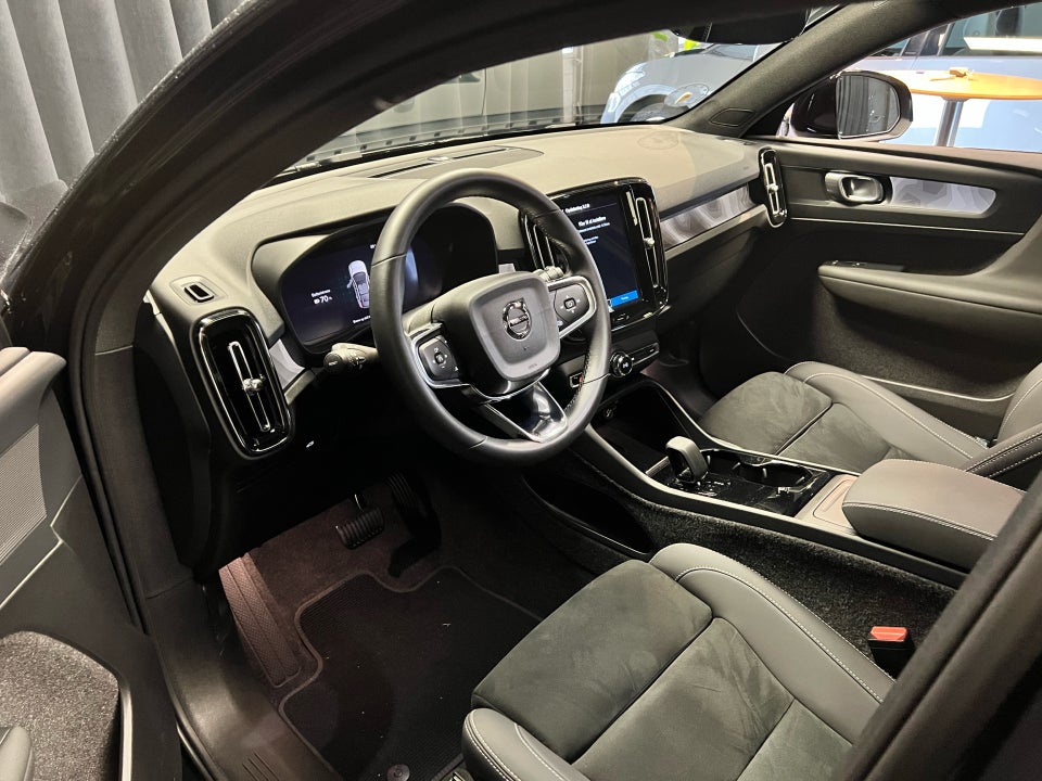 Volvo EC40 Extended Range Plus 5d