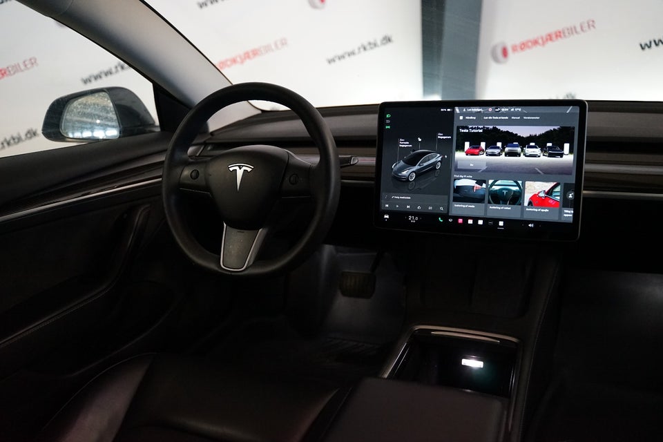 Tesla Model 3 Long Range AWD 4d