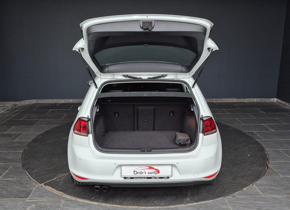 VW Golf VII 1,4 TSi 140 Highline DSG BMT 5d