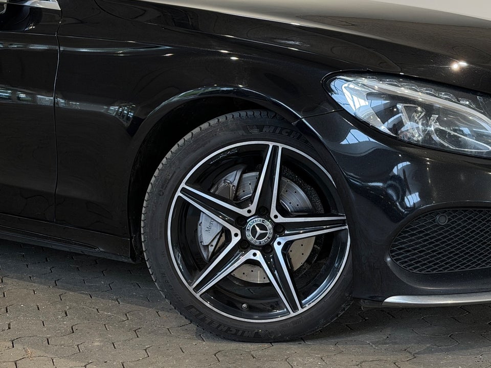 Mercedes C220 d 2,2 AMG Line stc. aut. 5d