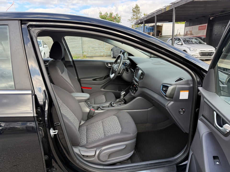 Hyundai Ioniq 1,6 PHEV Premium DCT 5d