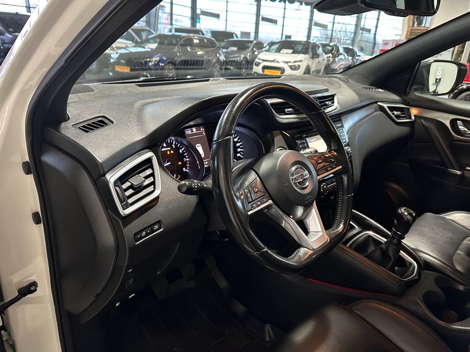 Nissan Qashqai 1,2 Dig-T 115 Tekna+ Van 5d