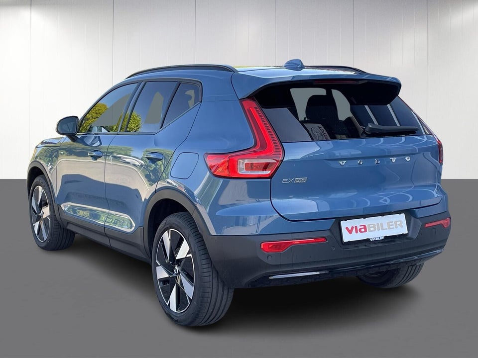Volvo EX40 Extended Range Plus 5d