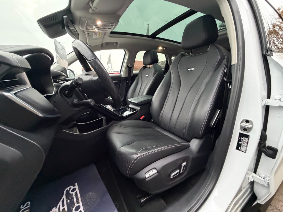 MG Marvel R Luxury 5d