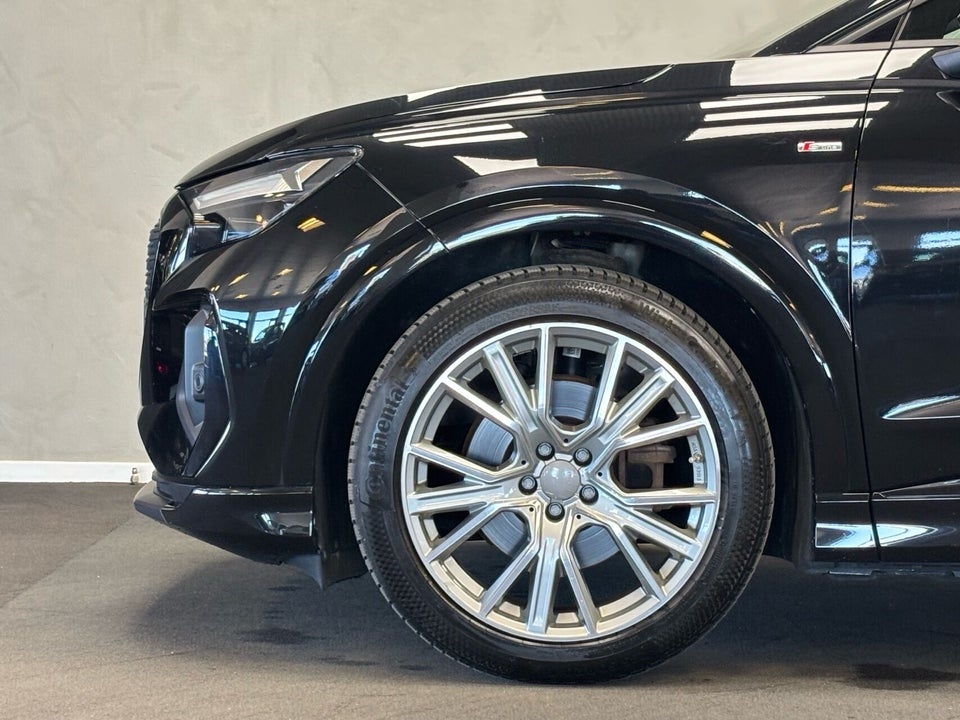 Audi Q4 e-tron 35 Attitude 5d