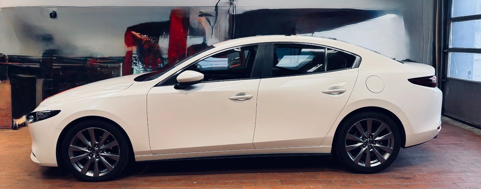 Mazda 3 2,0 SkyActiv-G 122 Sky aut. 4d