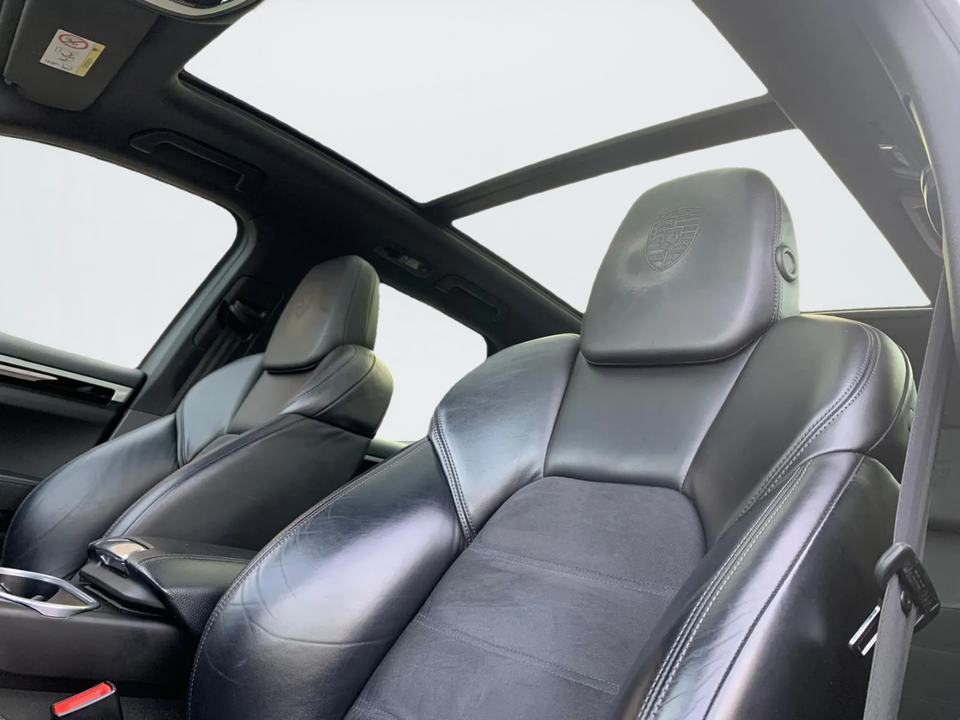 Porsche Cayenne S 4,2 D Platinum Tiptr. 5d