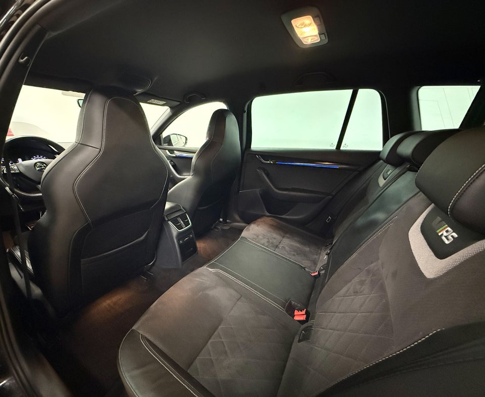 Skoda Octavia 2,0 TDi 184 RS Combi DSG 4x4 5d