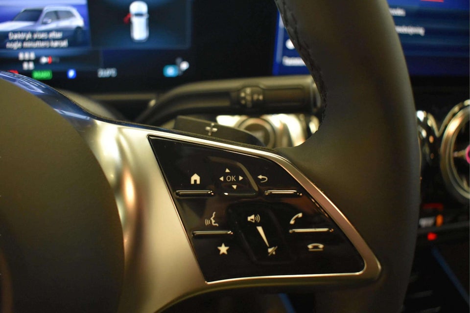 Mercedes EQB300 Progressive 4Matic 7prs 5d