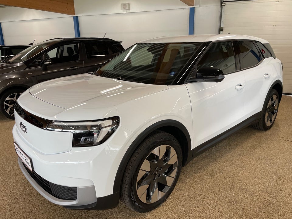 Ford Explorer 79 Premium Extended Range AWD 5d