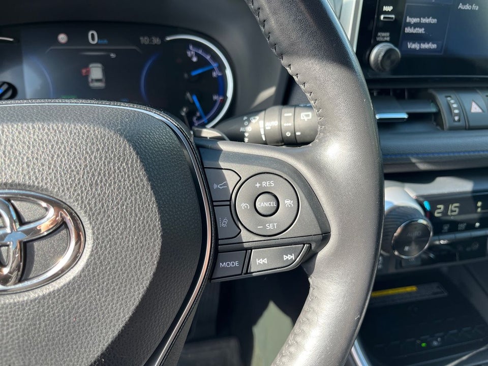 Toyota RAV4 2,5 Hybrid H3 Style MDS 5d