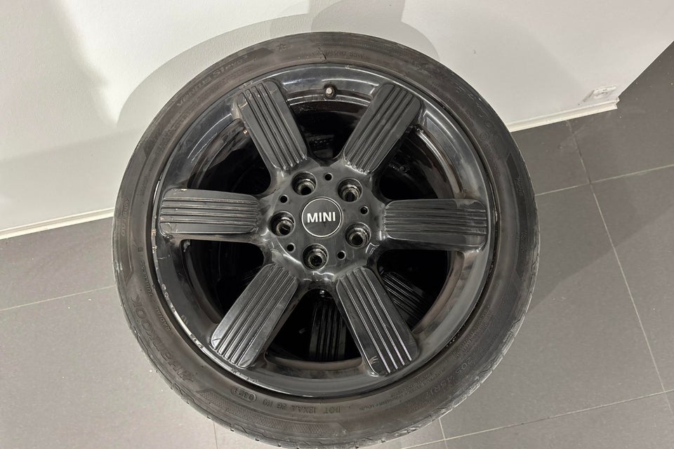 MINI Cooper 1,5 Essential aut. 5d