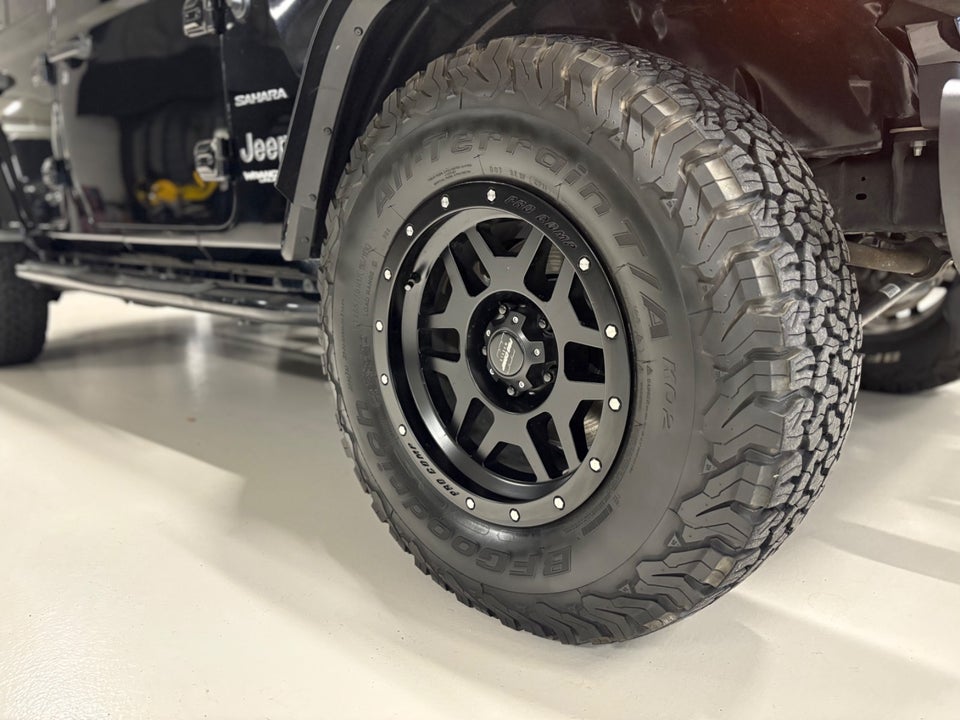 Jeep Wrangler Unlimited 2,0 T Sahara aut. 4x4 5d