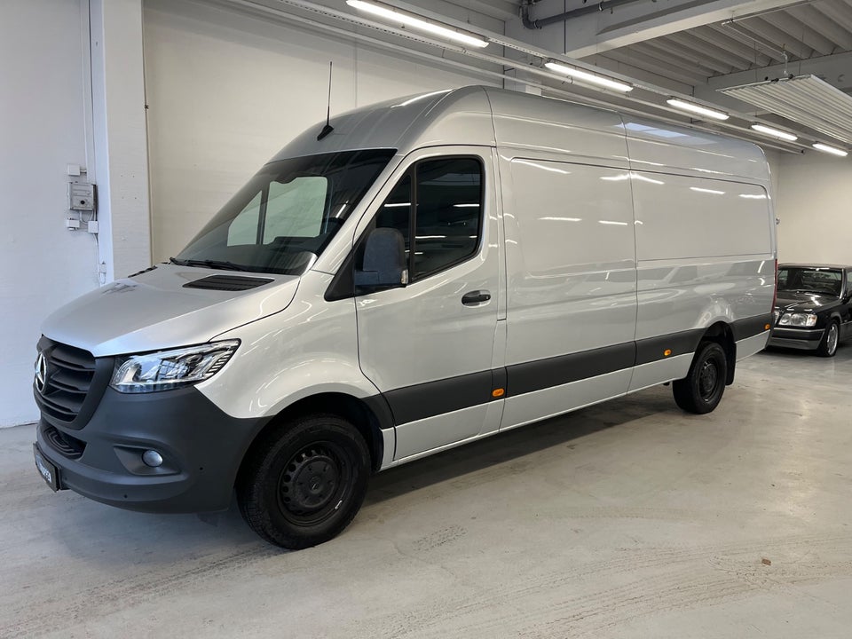 Mercedes Sprinter 319 3,0 CDi A3 Kassevogn aut. RWD