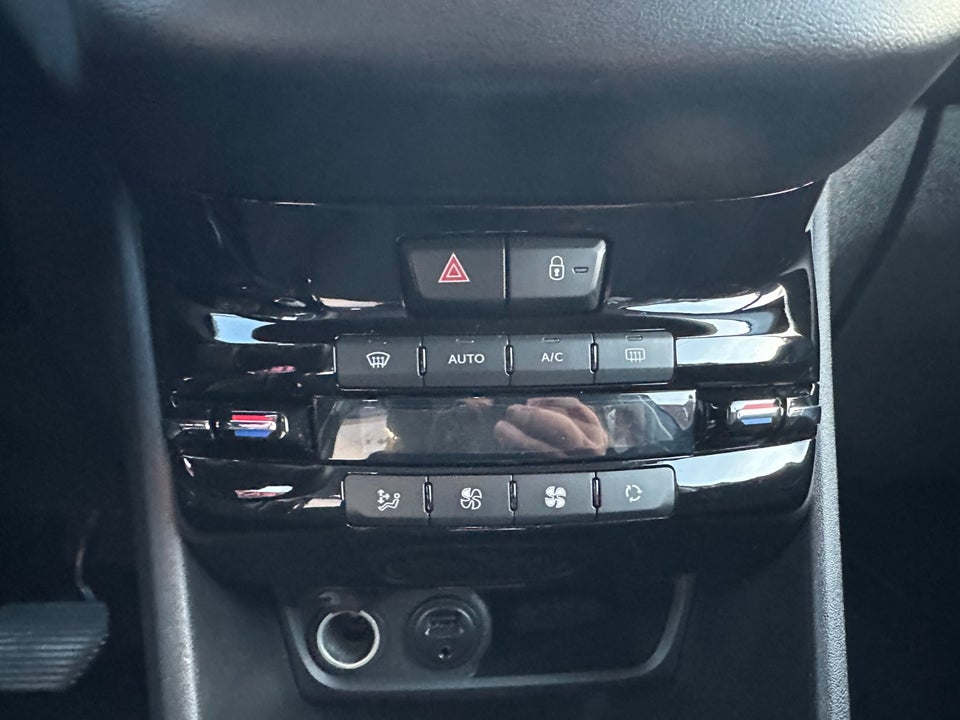 Peugeot 208 1,2 e-VTi 82 Active ESG 5d