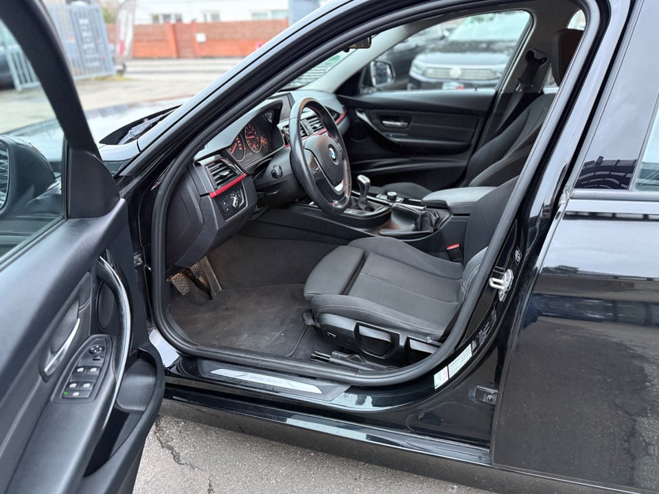 BMW 316i 1,6 Touring Sport Line 5d